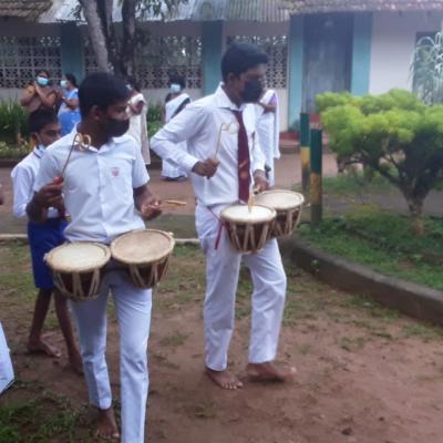 පෙර පෝදා වැඩසටහන(සෑම පොහොය දිනයක් සඳහාම පැවත්වේ.)